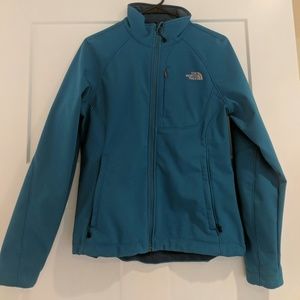 Beautiful teal The North Face softshell
